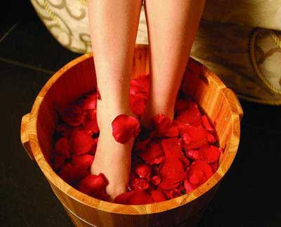 足浴泡腳并不是越多越好 要注意次數跟時間