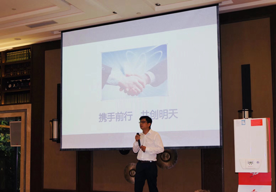 品牌大事|意大利依瑪全國(guó)巡回活動(dòng)首先在成都站徐徐拉開(kāi)大幕
