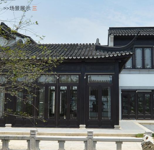 慢慢的大家會(huì)選擇中式復(fù)古門窗，因?yàn)樗谜蔑@出個(gè)人氣質(zhì)
