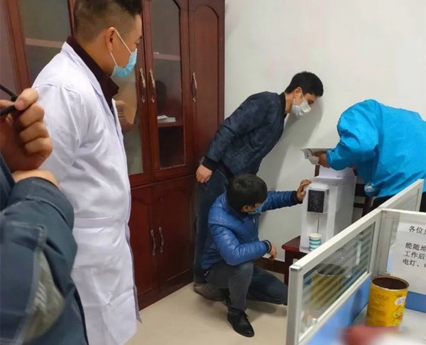 凈水器十大品牌法蘭尼20年始終專注凈水，健康家居水堅定同行者