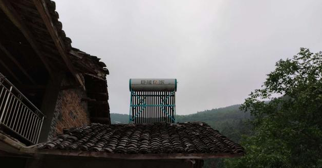 農(nóng)村到底該裝哪種熱水器省錢？燃?xì)鉄崴鱫r太陽能熱水器