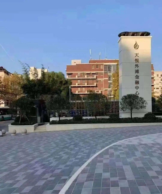 2020瓷磚行業(yè)趨勢(shì)，厚磚成為品類(lèi)還差什么？