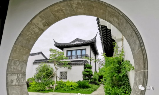 山水為丹青，門窗為鏡頭！三宅門窗為中式建筑添彩… 