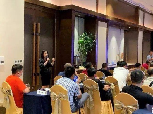 廣州松下空調(diào)器有限公司代理商、直營商交流會(huì)舉行